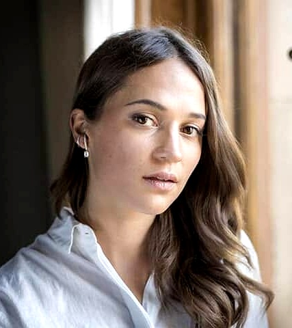 Alicia Vikander's Book Recommendations